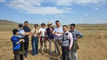 NO69-モンゴルウランバートル砂漠の緑化植樹２　船橋中央LC-11